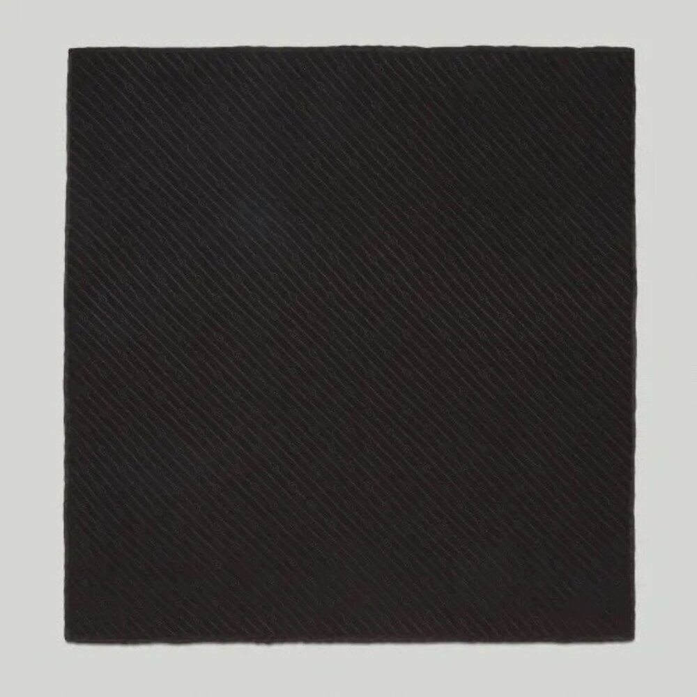 NWT GUCCI Men’s Handkerchief Silk 100% Authentic Logo GG 742200 Black
